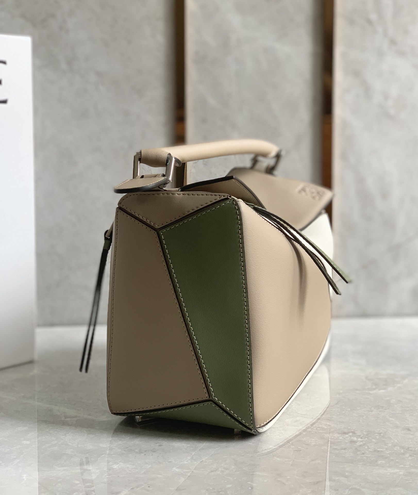 Loewe Medium Puzzle Bag in Classic Calfskin Multicolour